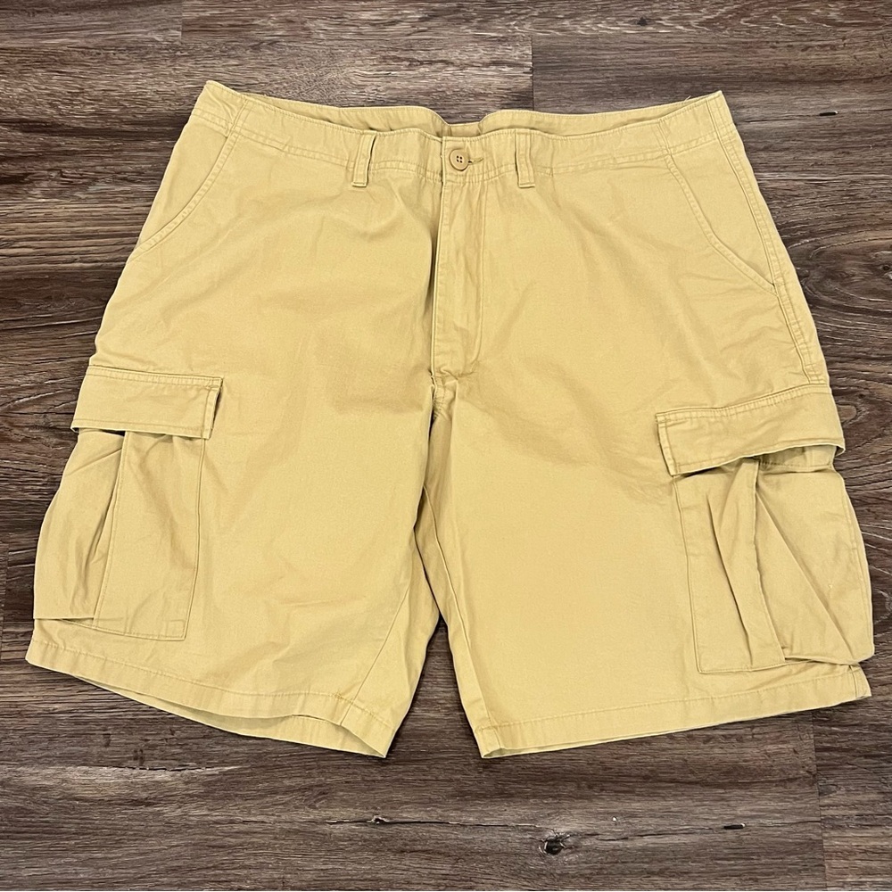 Patagonia‎ M's All-Wear Cargo Khaki Shorts Size 38